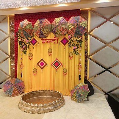 haldi-and-mehndi-decoration.jpg